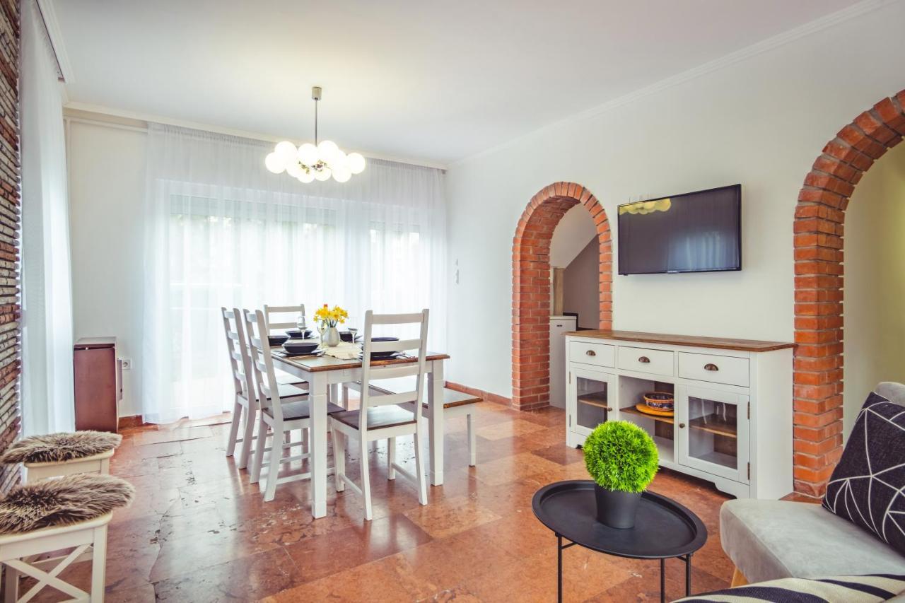 Myflat Piroska * Шиофок