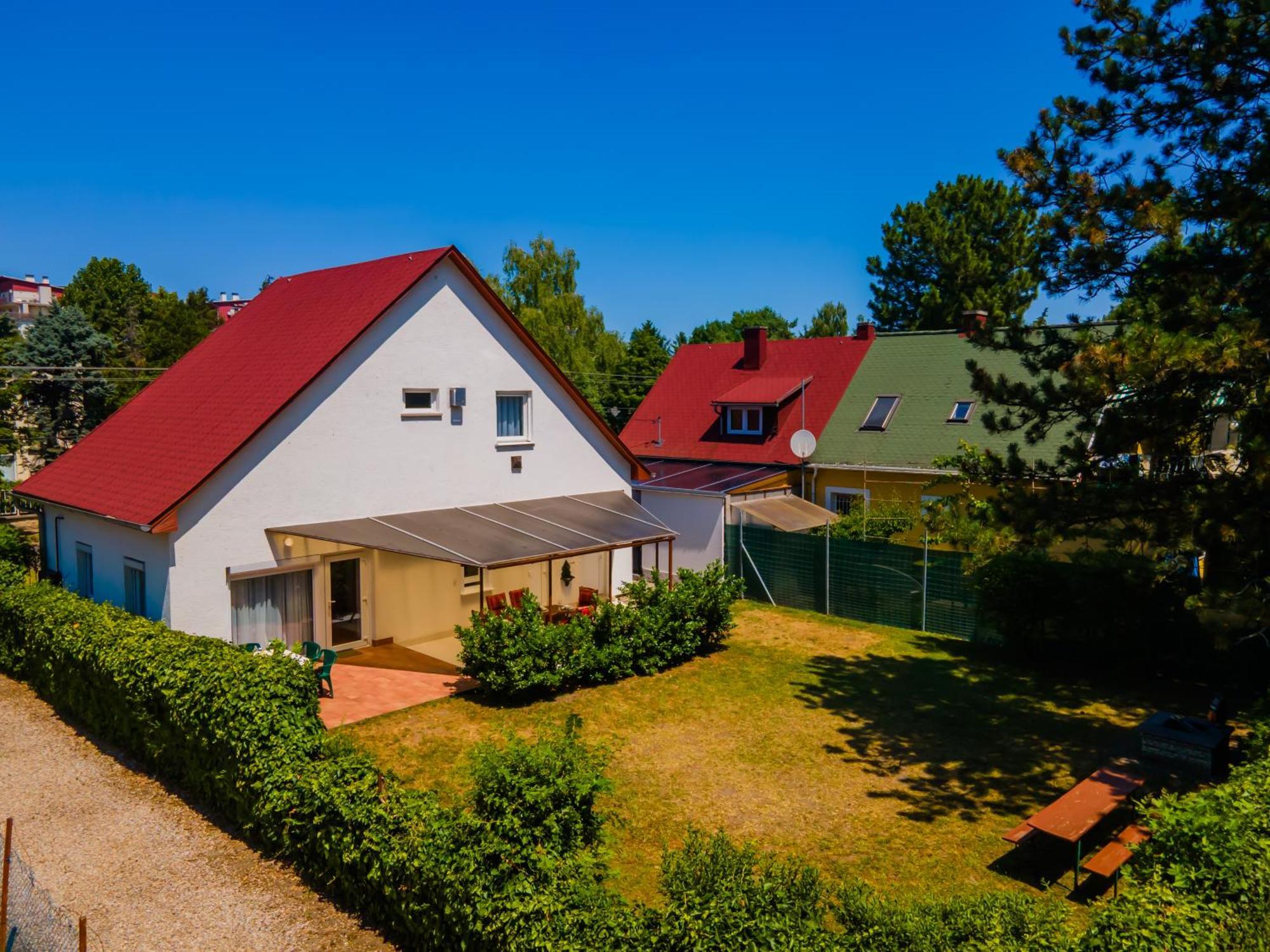 Myflat Piroska * Шиофок
